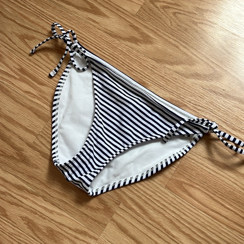 Swim-bottom (M) - Picture 6 of 6